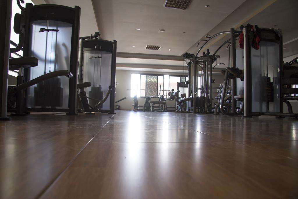 Vivi Hotel ปรายา ภายนอก รูปภาพ